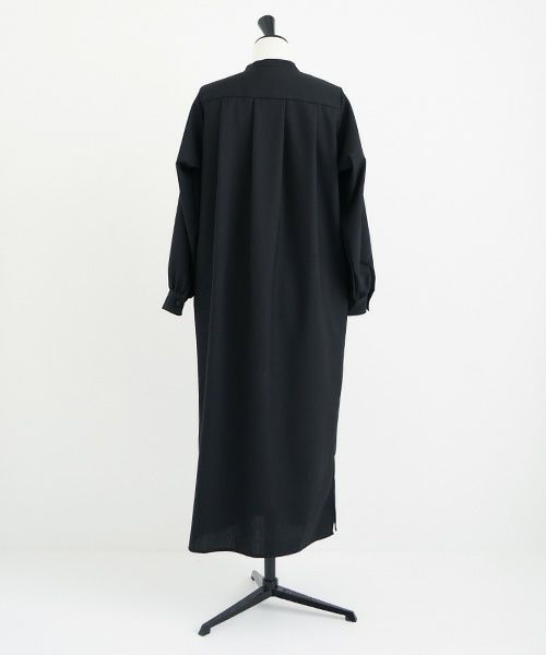 Mochi モチ tuck shirt dress [black]