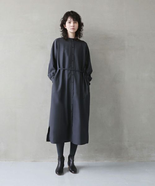 Mochi.モチ.tuck shirt dress [dark moss grey]