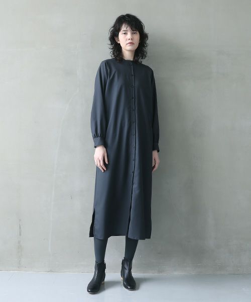 Mochi.モチ.tuck shirt dress [dark moss grey]