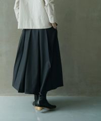 Mochi.モチ.harf tucked skirt [dark moss grey]