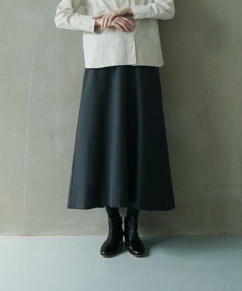 Mochi.モチ.harf tucked skirt [dark moss grey]