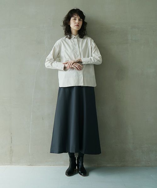 Mochi.モチ.harf tucked skirt [dark moss grey]