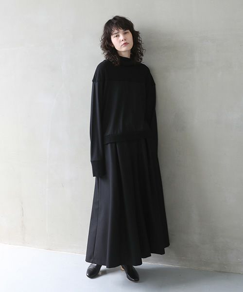 Mochi.モチ.flare wide pants [black]