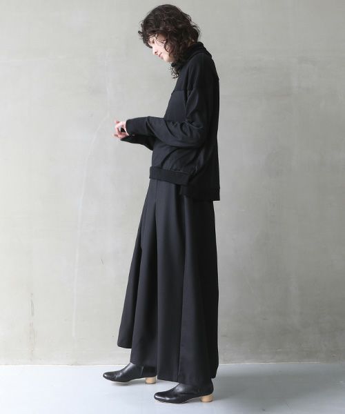 Mochi.モチ.flare wide pants [black]