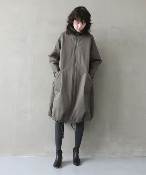 Mochi.モチ.finx gabardine coat [dark moss green]