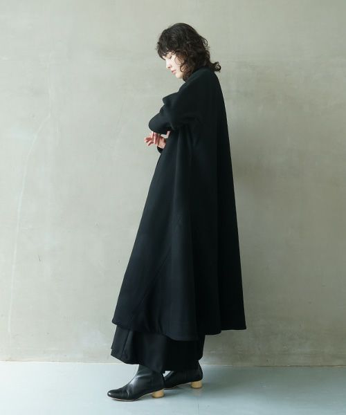 Mochi.モチ.a-line coat [black]