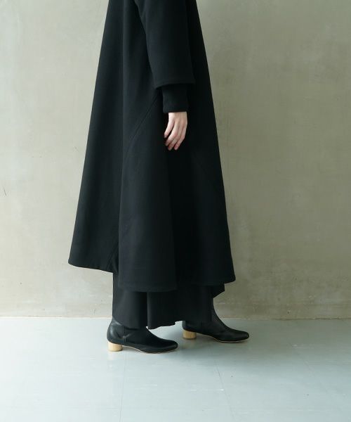 Mochi.モチ.a-line coat [black]