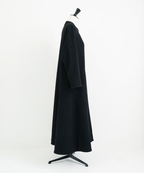 Mochi.モチ.a-line coat [black]