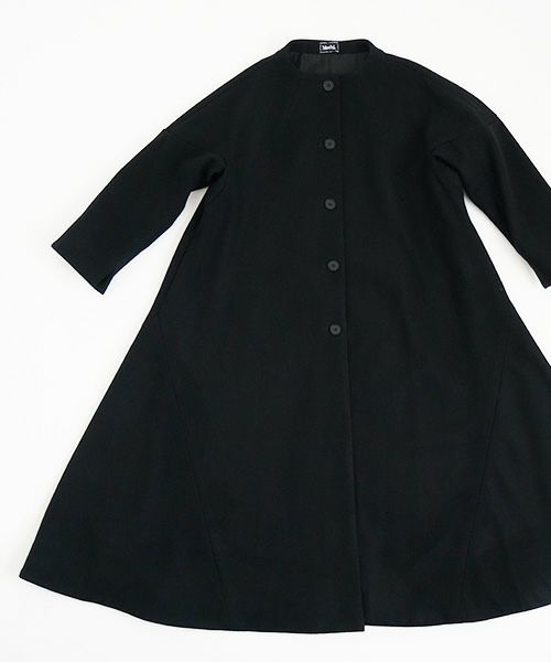 Mochi モチ a-line coat [black]