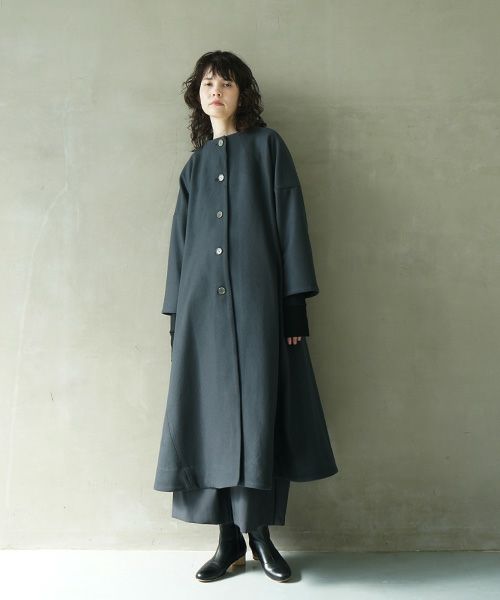 Mochi.モチ.a-line coat [dark moss grey]