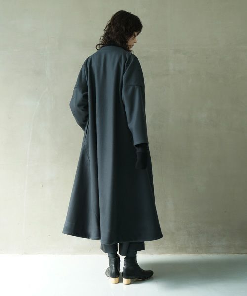 Mochi モチ a-line coat [dark moss grey]