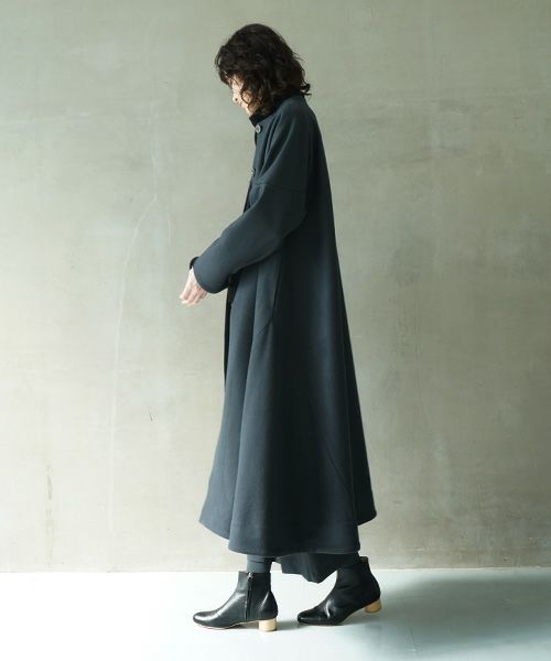 Mochi.モチ.a-line coat [dark moss grey]