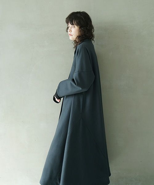 Mochi.モチ.a-line coat [dark moss grey]