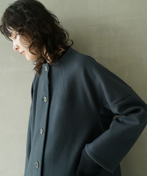 Mochi.モチ.a-line coat [dark moss grey]
