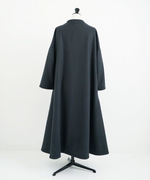 Mochi.モチ.a-line coat [dark moss grey]