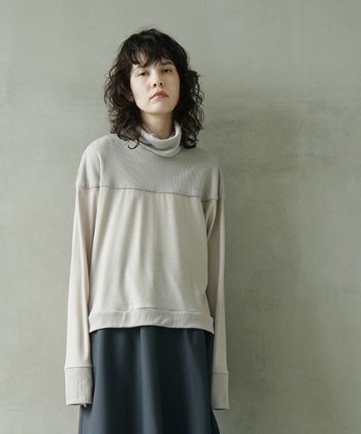 Mochi モチ turtleneck knit [grey beige]