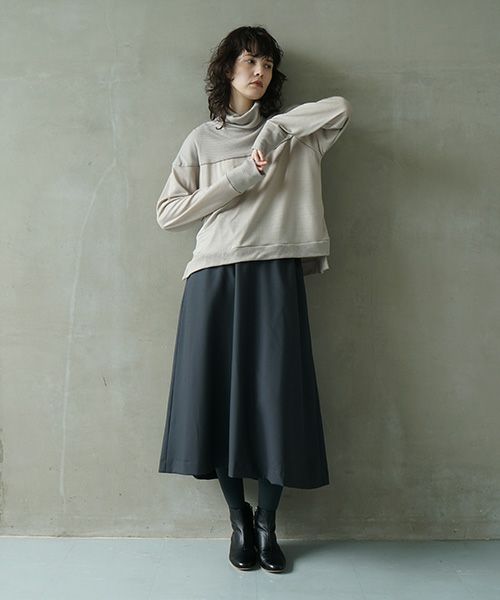 Mochi.モチ.turtleneck knit [grey beige]