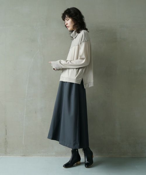 Mochi.モチ.turtleneck knit [grey beige]