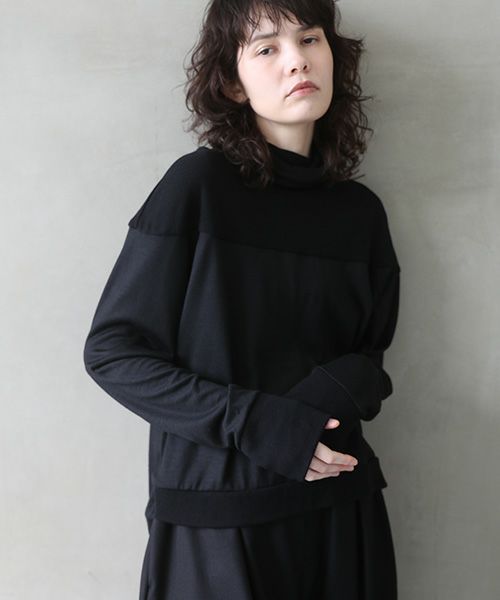 Mochi モチ turtleneck knit [black]