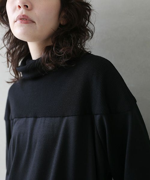 Mochi モチ turtleneck knit [black]