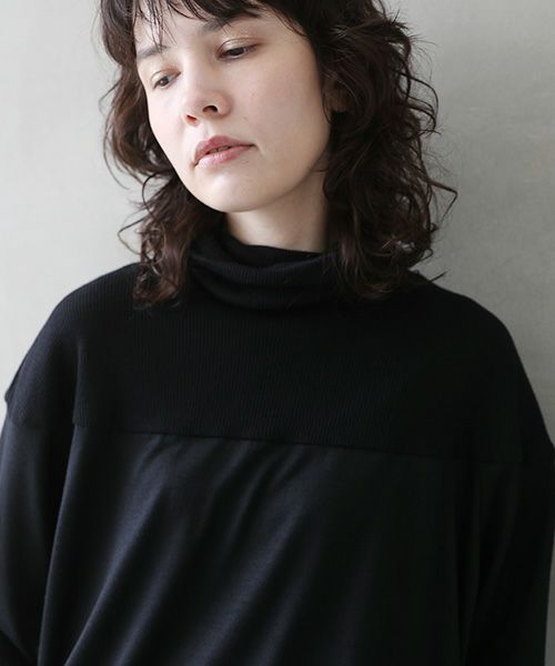 Mochi.モチ.turtleneck knit [black]