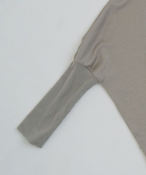Mochi.モチ.dolman long knit cardigan [grey beige]