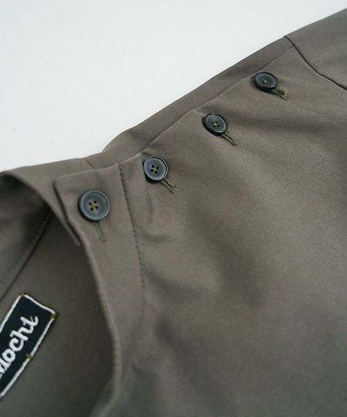 Mochi.モチ.hight neck tuck dress [dark moss green]