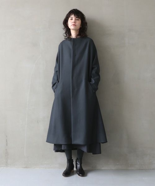 Mochi.モチ.no collar coat [dark moss grey]