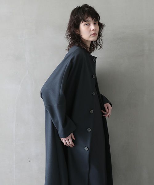 Mochi.モチ.no collar coat [dark moss grey]