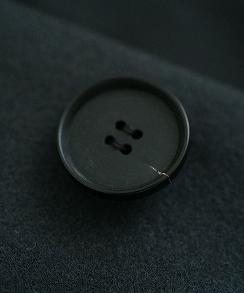 Mochi モチ Mochi公式 Mochi通販 Mochi服 Mochiツイッター Mochiインスタ stand fall collar coat [dark moss grey]