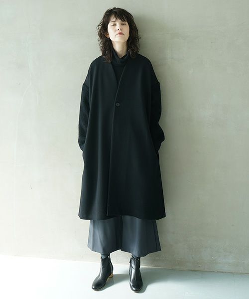 Mochi.モチ.v-neck no collar coat [black]