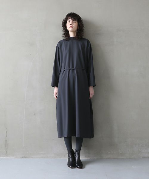 Mochi.モチ.high neck dress [dark moss grey]