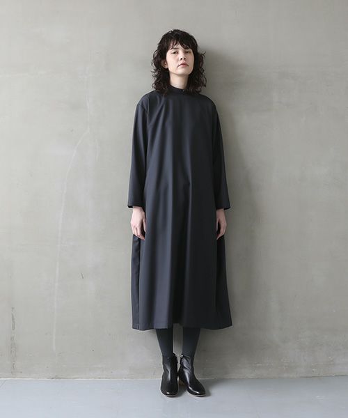 Mochi.モチ.high neck dress [dark moss grey]