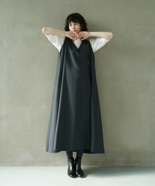 Mochi.モチ.v-neck dress [dark moss grey]