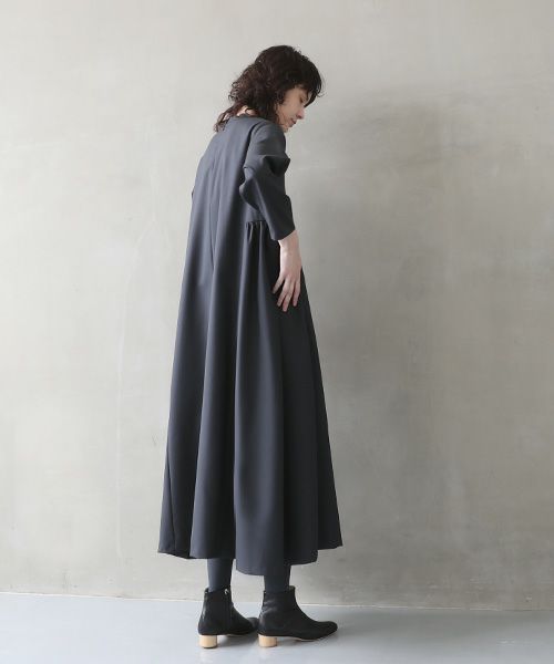 Mochi.モチ.trapeze dress  [dark moss grey]