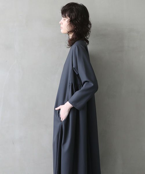 Mochi.モチ.trapeze dress  [dark moss grey]