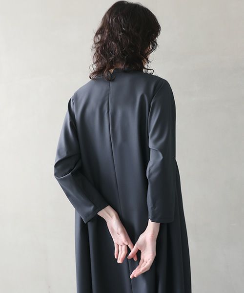 Mochi.モチ.trapeze dress  [dark moss grey]
