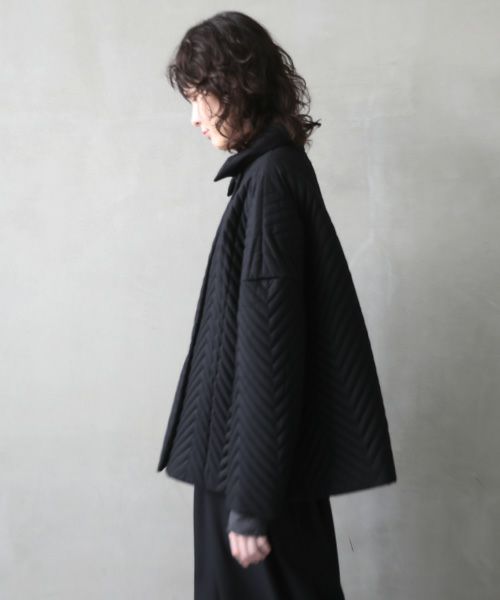 Mochi.モチ.quilted jacket  [black]