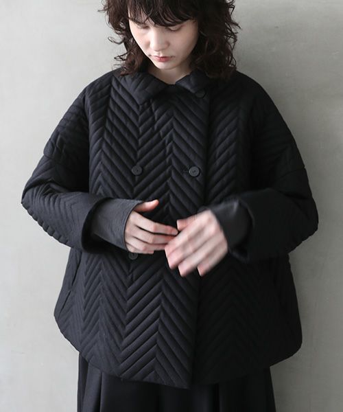 Mochi.モチ.quilted jacket  [black]