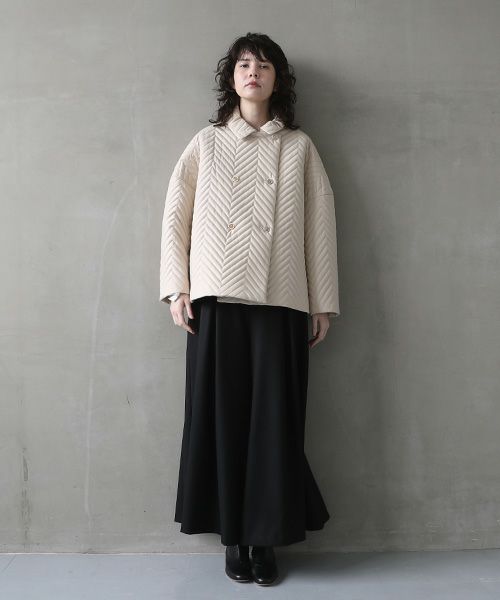 Mochi.モチ.quilted jacket  [off beige]
