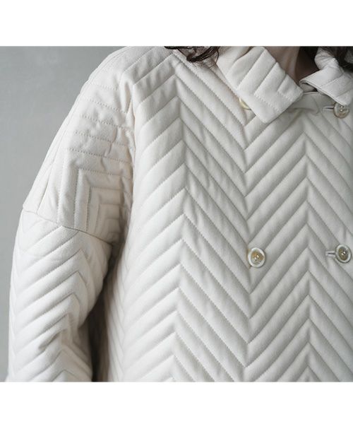 Mochi.モチ.quilted jacket  [off beige]