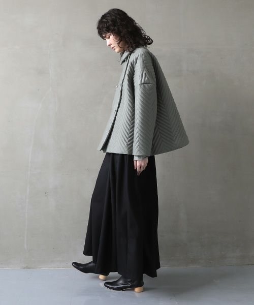 Mochi.モチ.quilted jacket  [green grey]