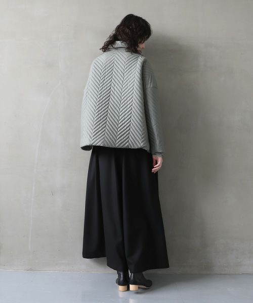 Mochi.モチ.quilted jacket  [green grey]