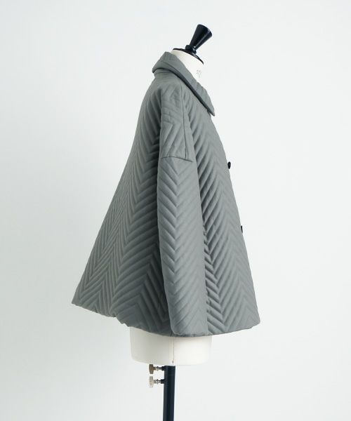 Mochi.モチ.quilted jacket  [green grey]