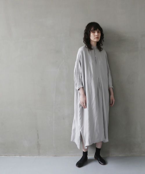 suzuki takayukiスズキタカユキpeasant dress Ⅰ [A240-20/ice grey