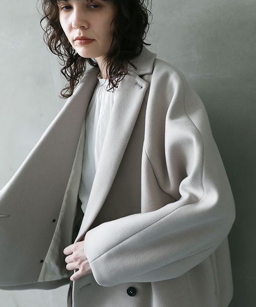 suzuki takayuki.スズキタカユキ.short coat [A241-22/ice grey]