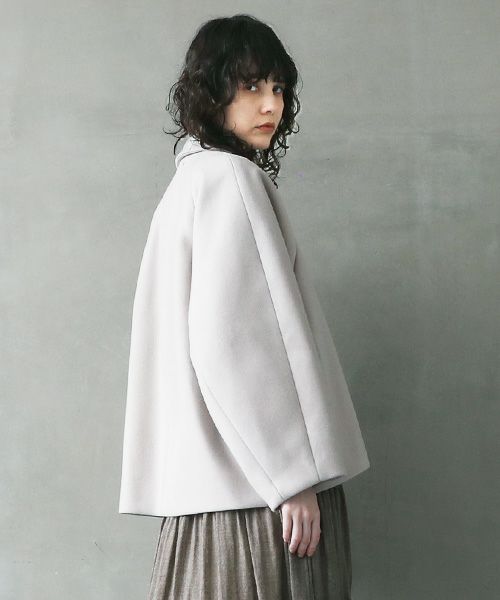 suzuki takayuki.スズキタカユキ.short coat [A241-22/ice grey]