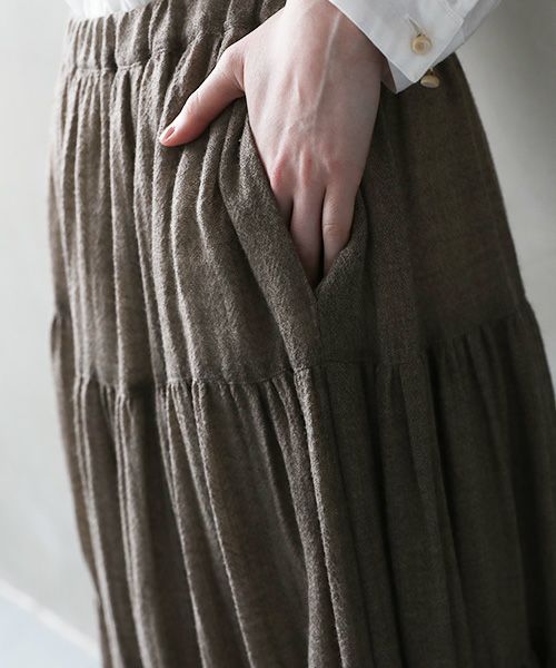 suzuki takayuki スズキタカユキ tiered skirt [A241-26/beige]