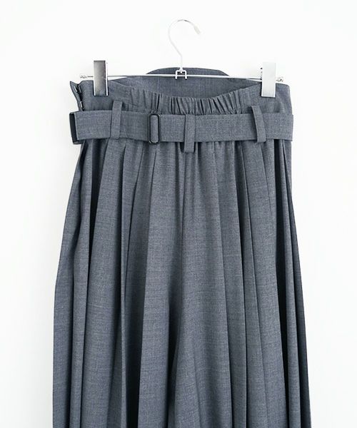HATRA.ハトラ.Hak Pleats Pants [grey]