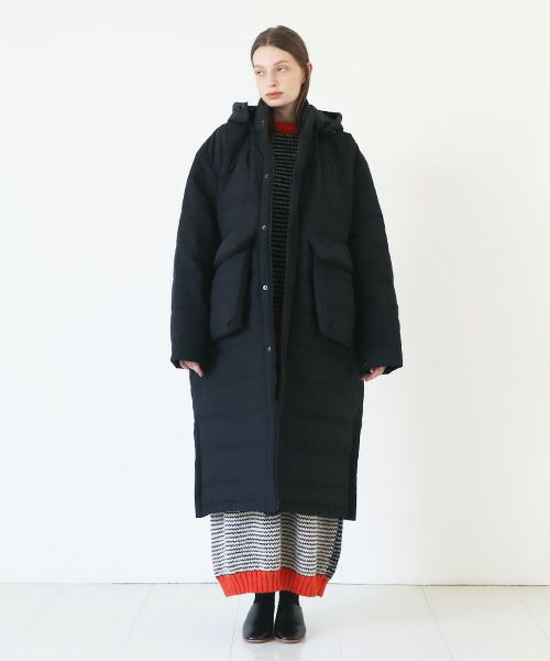 HENRIK VIBSKOV.ヘンリックヴィブスコフ.LONG DOWN COAT [Caviar]